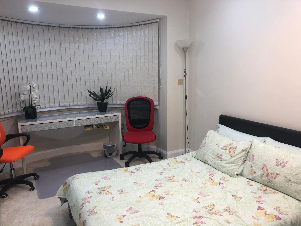 Lyndon B&B 索利赫尔 外观 照片