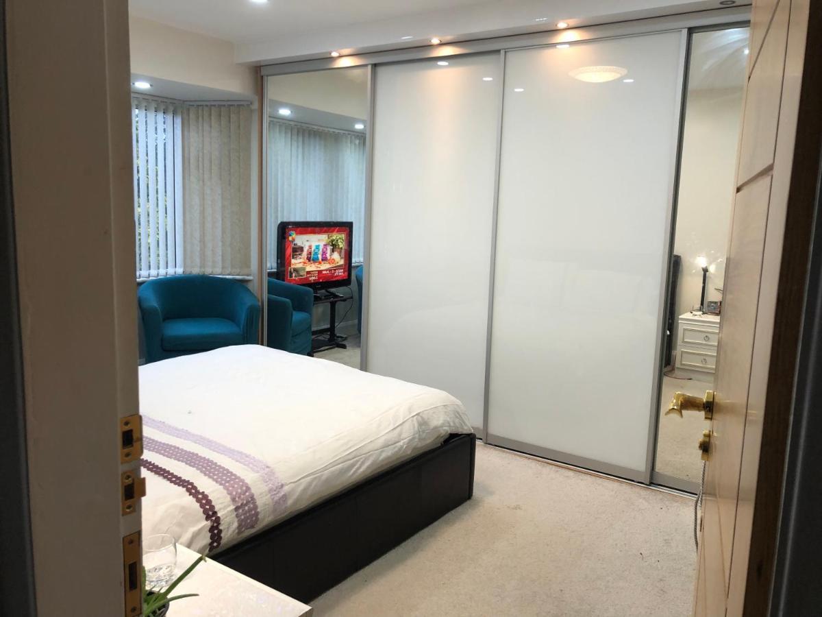 Lyndon B&B 索利赫尔 外观 照片