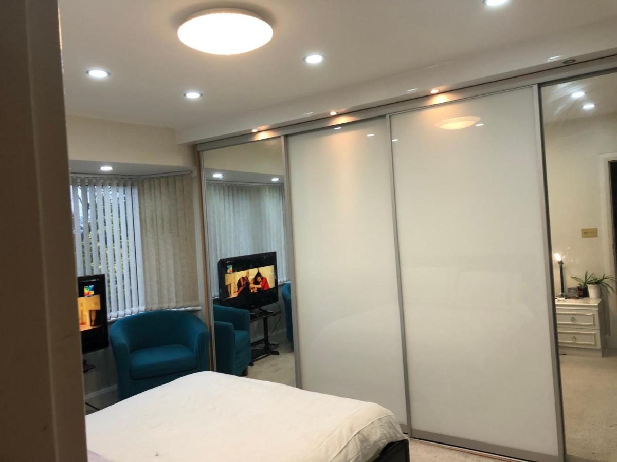 Lyndon B&B 索利赫尔 外观 照片