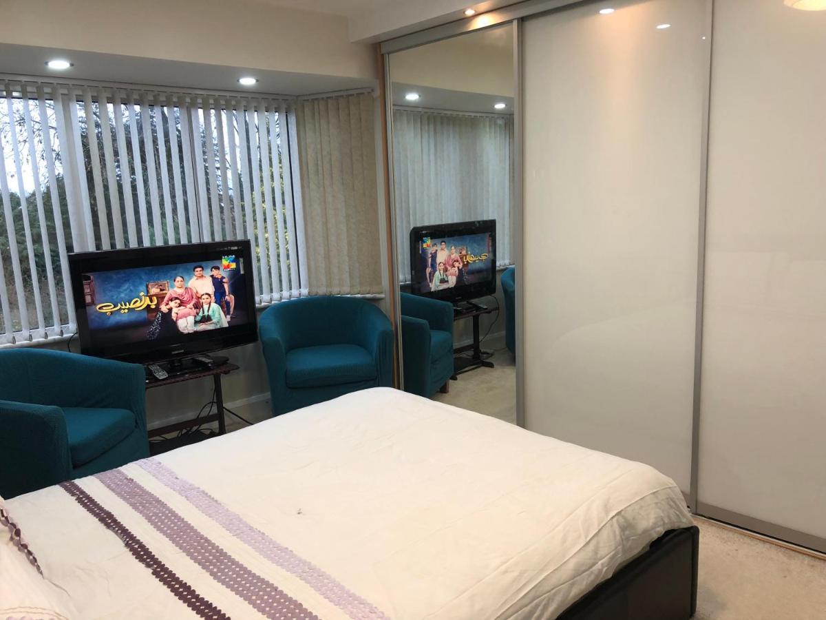 Lyndon B&B 索利赫尔 外观 照片